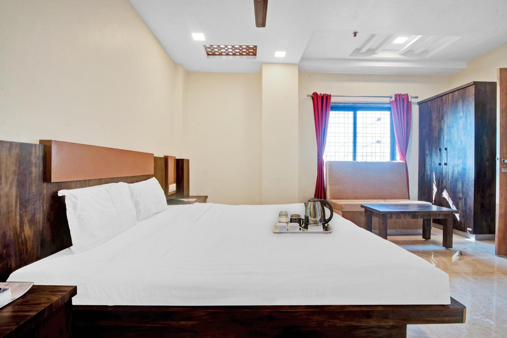 Townhouse 700 Hotel Krishna. Nagpur Luaran gambar